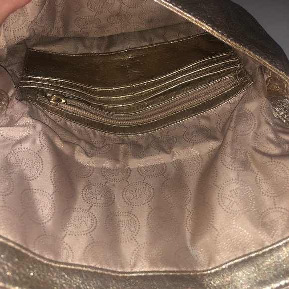 Michae Kors clutch bag - like new - Picture 3 of 4